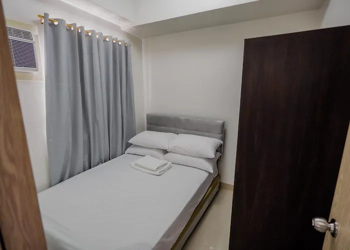 R And K Staycation Aparthotel